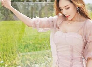 Feilin嗲囡囡 – 不得不说，SiByl李思宁的女友写真集，每一张都在撩拨心弦，分享一下吧。
