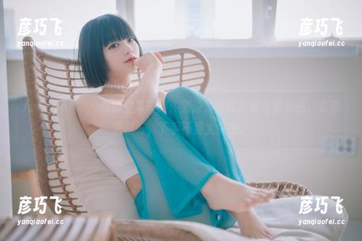 Jenny(정제니)的镂空写真集：别说，我就是爱这复杂感。资源还挺好，下手不要太快哦。