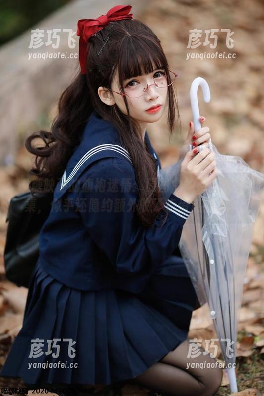喵糖映画的旗袍迷情：原图中的浣溪沙合集，似乎还隐约额外收了点俏皮元素？