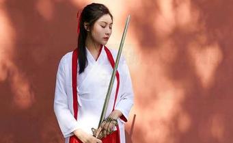 MiiTao蜜桃社 – 许思铭：不止是御姐，还是高清图片里的‘女王’！