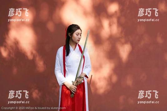 MiiTao蜜桃社 - 许思铭：不止是御姐，还是高清图片里的‘女王’！