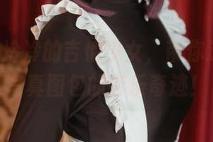 Money冷冷的吉他少女，带你进入一个写真图包的音乐奇迹！