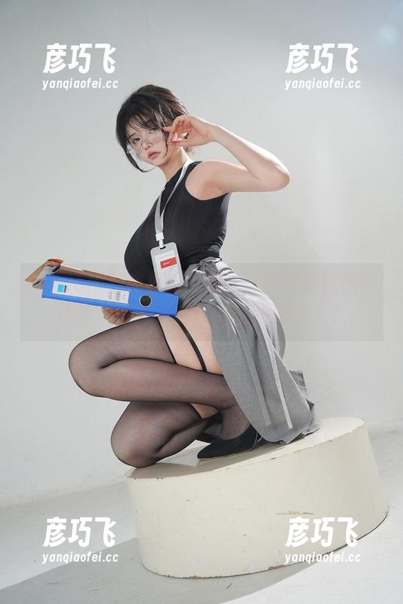 NinJa阿寨寨 NinJa阿寨寨校服更新!这图包的氛围能让年华倒流,或者只是我想多了?