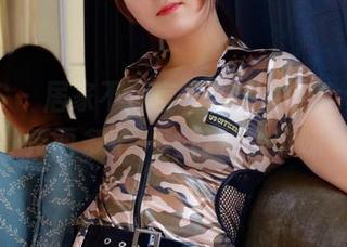 PANS – 居家不代言，凯蒂丝的全套写真反而多了一种隐秘的韵味