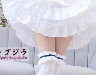 在线突出PotatoGodzilla的高跟鞋原图，谁说不是脚部的怪物？