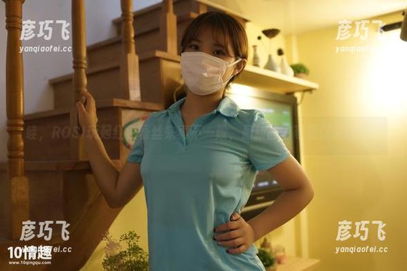 哇，ROSI玩起红色蕾丝来真不一般，最新图包等着你来翻阅！