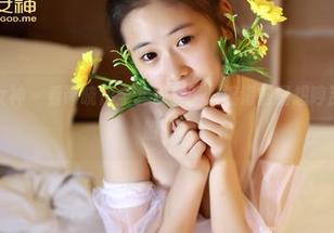 TGOD推女神 – 看谭晓彤全套水手服，渡海前最想哼那首“小帆船”。