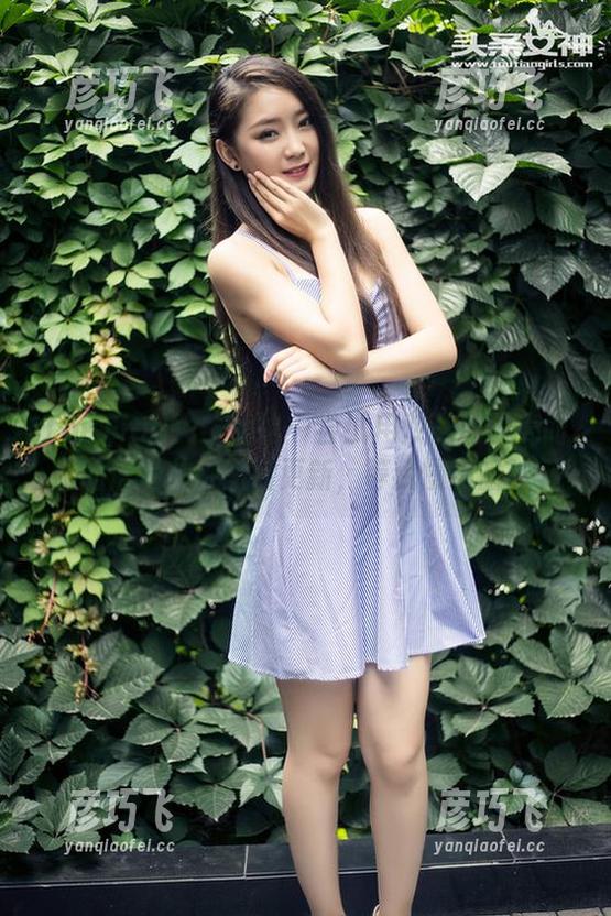TouTiao头条女神 - 尝试用双马尾破壳而出的信悦儿，图片更新，等我慢慢品味。