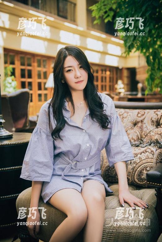 TouTiao头条女神-信悦儿 TouTiao头条女神 - 双人写真集背后的信悦儿:原图故事与小插曲