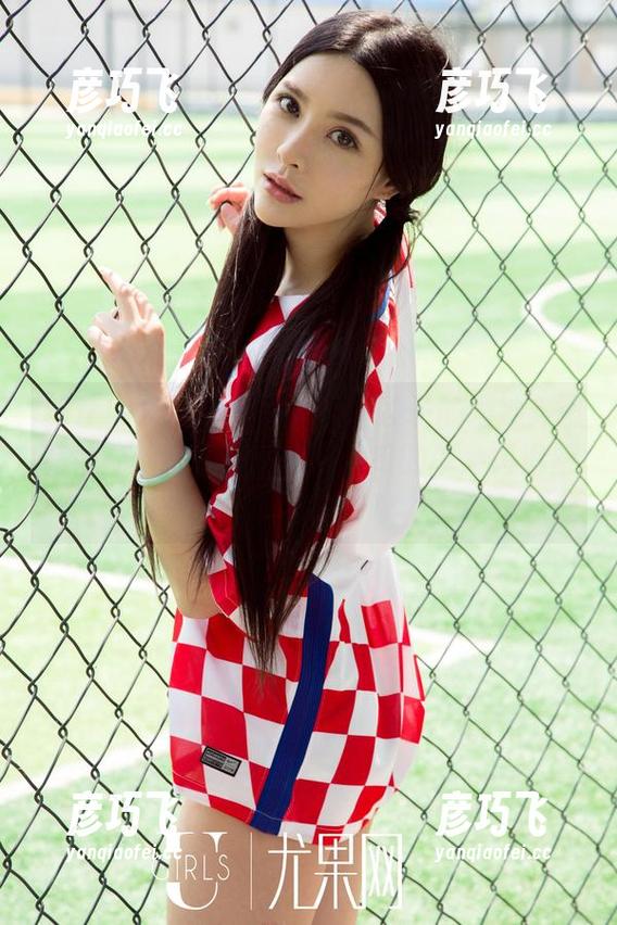 UGirls尤果网 - 小心！李凌子的婚纱美图有可能致使你转变成心痒痒的单身狗追星族！