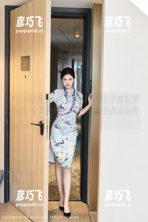 Xiuren秀人网-刘婷婷 Xiuren秀人网 - 这些制服图包里都有刘婷婷!分享完后大家会不会觉得我超会挑?