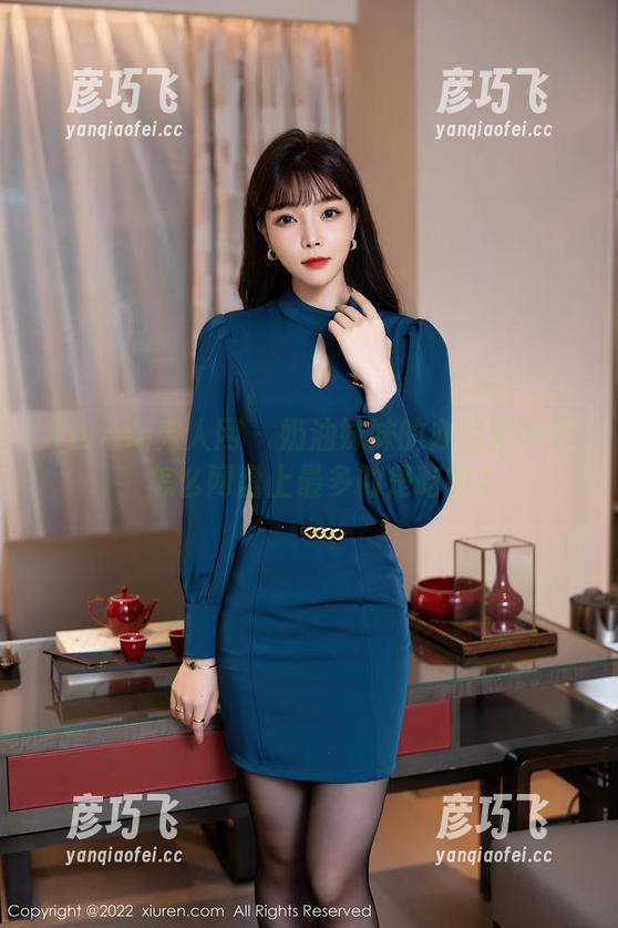Xiuren秀人网 - 奶油妹妹的办公室写真，怎么网盘上最多的是吃的？