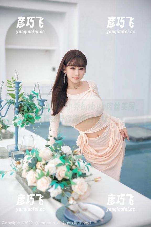 Xiuren秀人网 - 小乔babyb肉丝美图，高清到好像能闻到香味！
