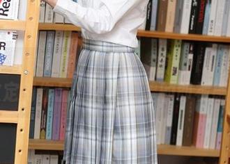 Xiuren秀人网 – 哇哦！楚恬Olivia的豹纹定制作品，宛若野兽的即视感。