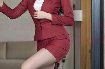 Xiuren秀人网 – 看！居家姿势里的陈思琪Art，真想问问网盘里还有啥好货？