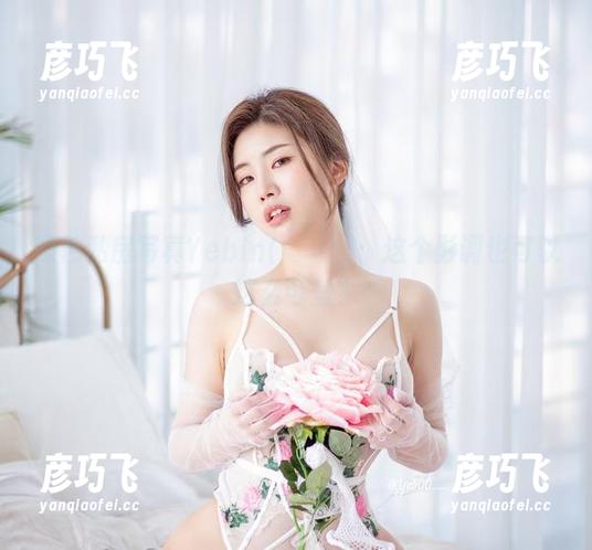 黑色私房写真Yebin(전예빈)：这个影调也可以这么可爱？