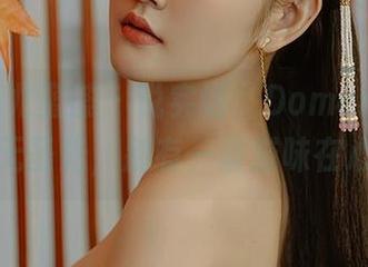 YouMi尤蜜荟 – 说实话，Domen瑶瑶的泳装无圣光，别有一番滋味在心头。