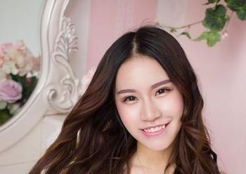 YouWu尤物馆 – 温心怡的纯白秀美图：当她遇上白色，发生了什么？