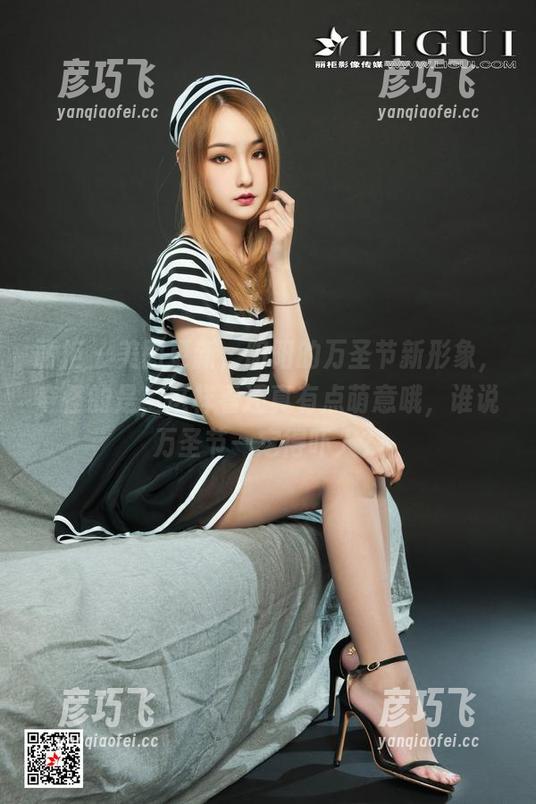 丽柜 - 美图更新，阳阳的万圣节新形象，奇怪的是，这样看还真有点萌意哦，谁说万圣节一定得吓人？