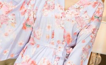 克拉女神 – 依娜丝运动图册在这里，别想太多，直接免费拿走吧。