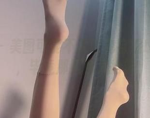 微密圈 – 美图可能不太配兔宝妮to的自拍，毕竟那唇色太抢镜