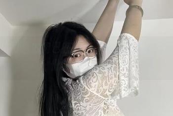 微密圈 – 可爱的肉巴在路上：有没有人能帮我找找这份旅拍私资源？