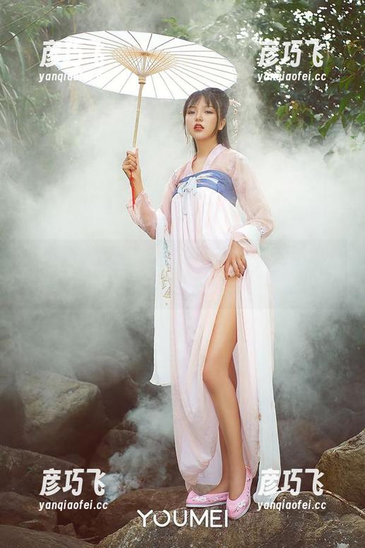 尤蜜荟 - 制服神话：尹菲校服福利图包，校园气息扑面而来！