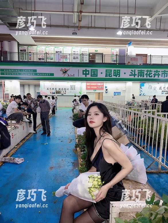微密圈 - 就是阿朱啊耍心机？白色面具自拍上网盘，我到底在看啥