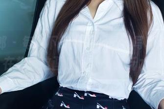 推女郎 – 每次下载星辰的温柔写真，我都在想：这画质是舔了几斤水？