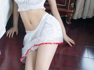 推女郎 – 王馨瑶最新写真集：棉袜和春天的恋爱，袜子也会有情感！