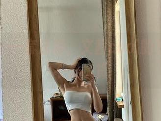 微密圈 – 一套泳装，文茜cool的写真还真不是水货