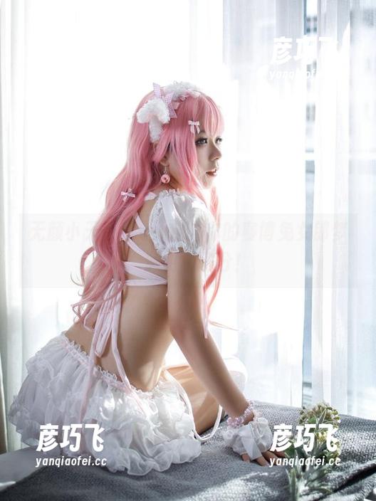 无颜小天使wy：定制你的赛博兔女郎梦，透明感满分！