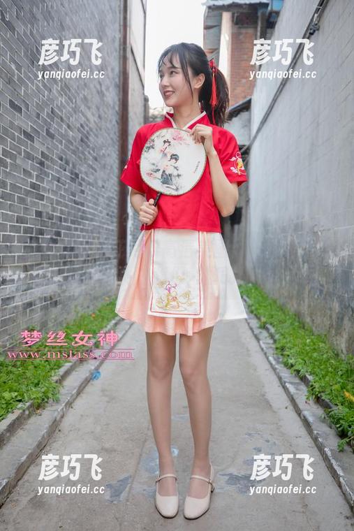 梦丝女神 - 花月舞高清美图：隐秘的牛奶故事，我们都懂的。