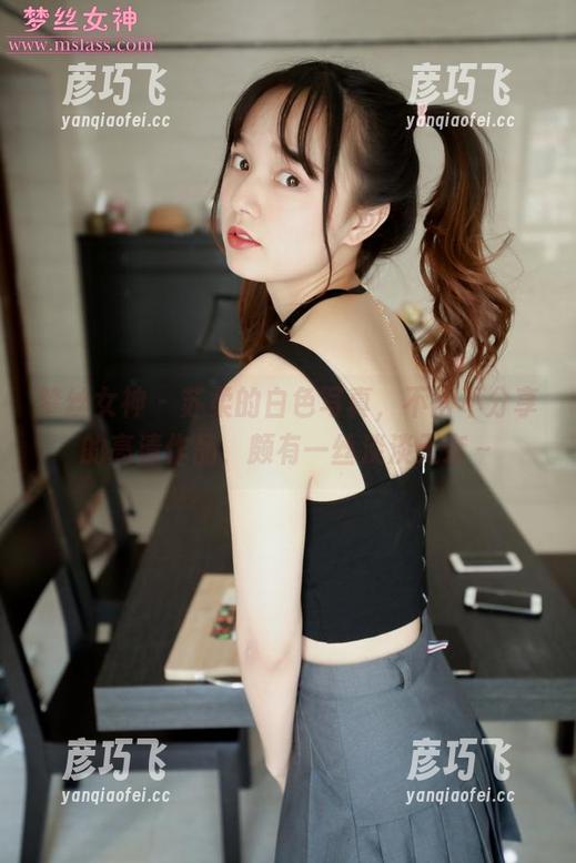 梦丝女神 - 苏柔的白色写真，不得不分享的高清作品，颇有一丝淡淡无奈～