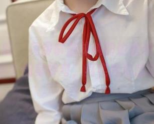 模范学院 – 免费拿董林越的瑜伽原图，还可以当个健身参考，其实我也想试试。
