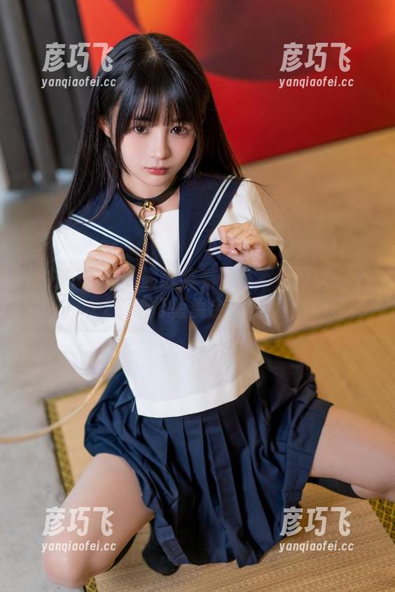 樱井宁宁 樱井宁宁的美图泳装秀:是不是可以一个个给打板黄金分割?