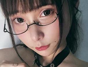次屁啦的高清毛衣合集，多少人应该在衣柜里有这样的“梦”，但谁能做到呢？