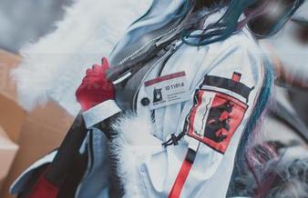 福利用得当，果然渊秧的LOVELIVE-东条希原图让人流连。