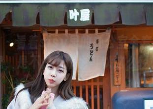 爱蜜社 – 看着sisy思的办公室全套写真，我在想，是不是工作也可以这么轻松呢？