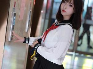 玉汇yuuhui的修女角色，高清资源必备，犹如圣光普照般迷人