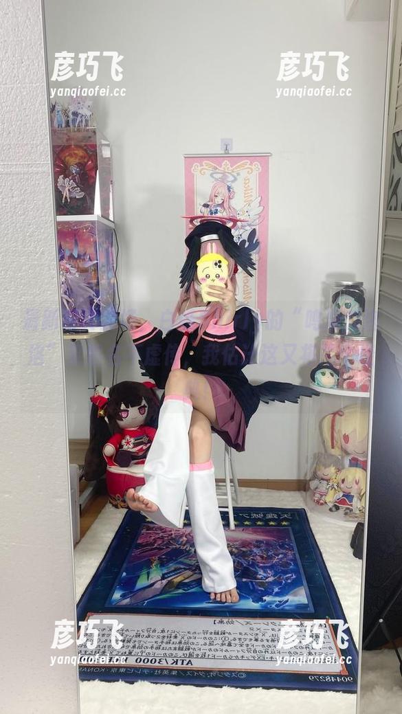 最新写真登场，白栎Shirly的“鸣潮弗洛洛”果然名不虚传，我估计这又将是个经典！