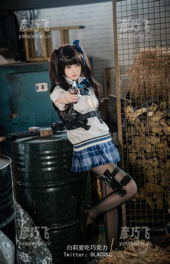 白莉爱吃巧克力 白莉爱吃巧克力眼镜特辑:我拍完作品集的时候,觉得自己从未有双眼会这么好看啊!