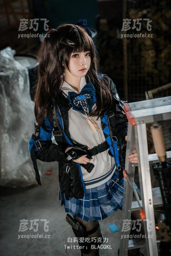 白莉爱吃巧克力再来一次：这次她的“小舞”版cos是不是太“舞”动了？