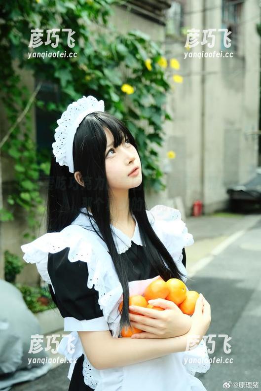 白莉爱吃巧克力 白莉爱吃巧克力的美图展,爱蜜莉雅就是那个真实的她吗?