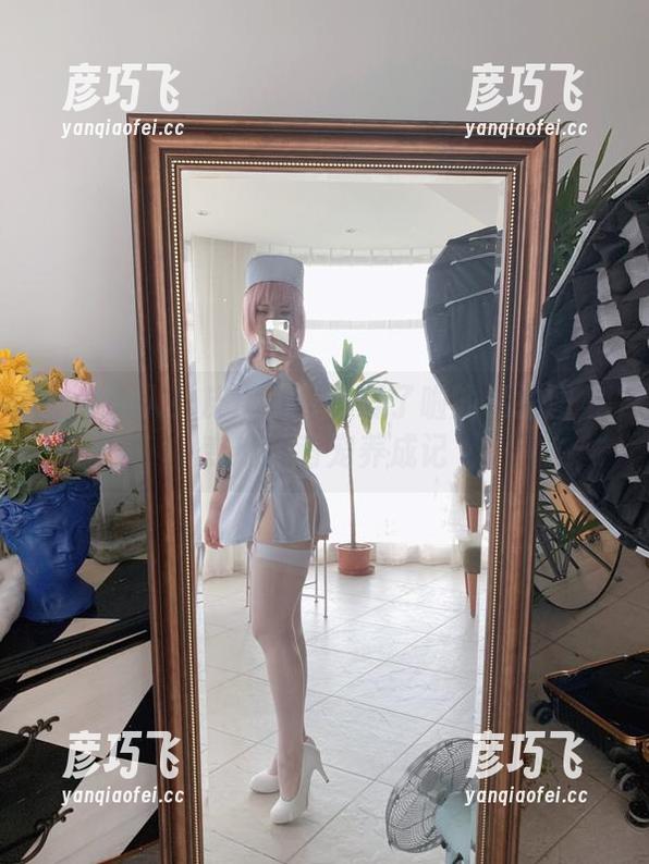 皮皮奶可可爱了啦 奶牛乱入!皮皮奶可可爱了啦的私拍图集变成了萌宠养成记