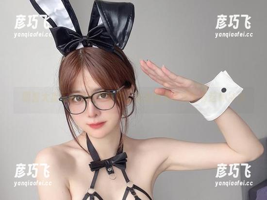 眼酱大魔王w的美足专场，私拍图集竟然会有这种冲击