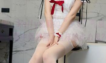秀人网 – kelly凯莉的“少女”气息，最新资源中竟然藏了这样的小心思？