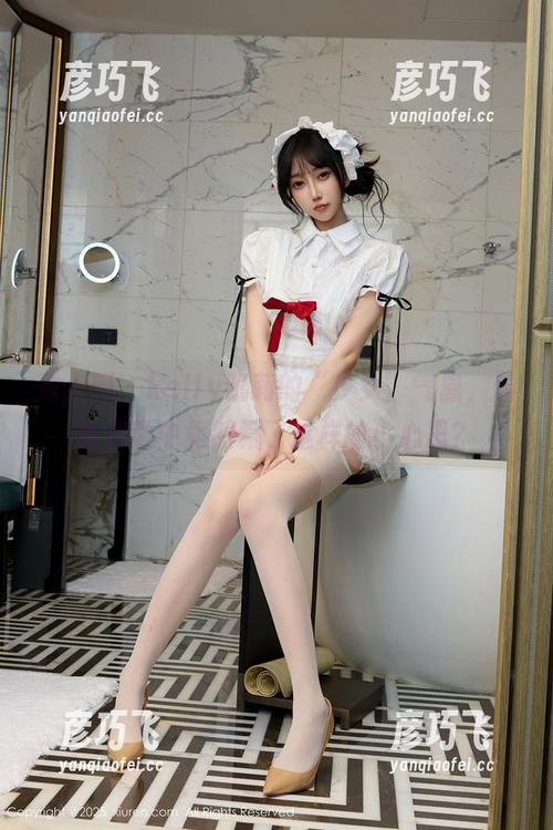 秀人网 - kelly凯莉的“少女”气息，最新资源中竟然藏了这样的小心思？