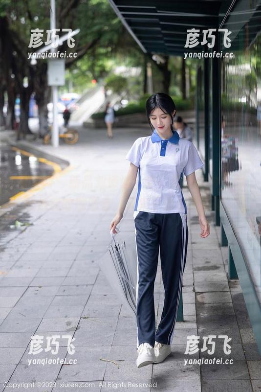 秀人网 - 新品刘婷婷全套：那个女神，你就是我的解惑者，快来下载点灵感吧。