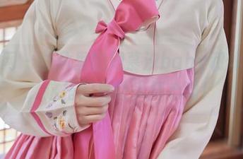 秀人网 – 图片里的周慕汐baby和体操服，这搭配真让人捧心啊！